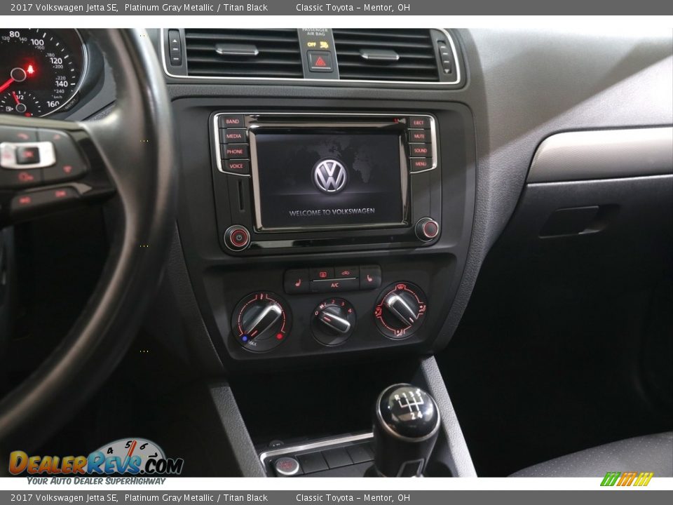 2017 Volkswagen Jetta SE Platinum Gray Metallic / Titan Black Photo #9
