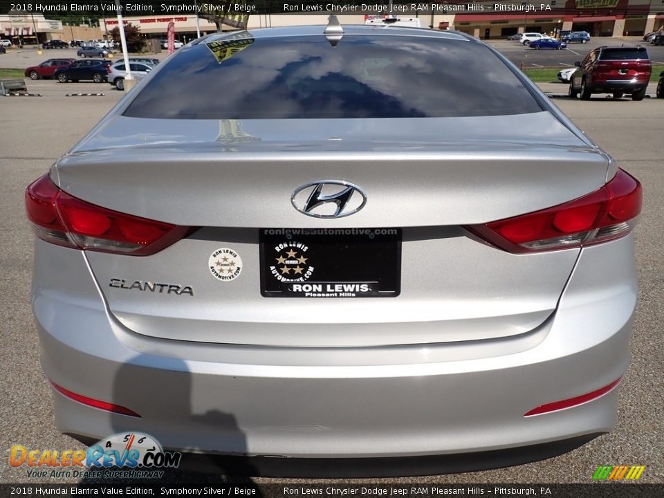 2018 Hyundai Elantra Value Edition Symphony Silver / Beige Photo #4