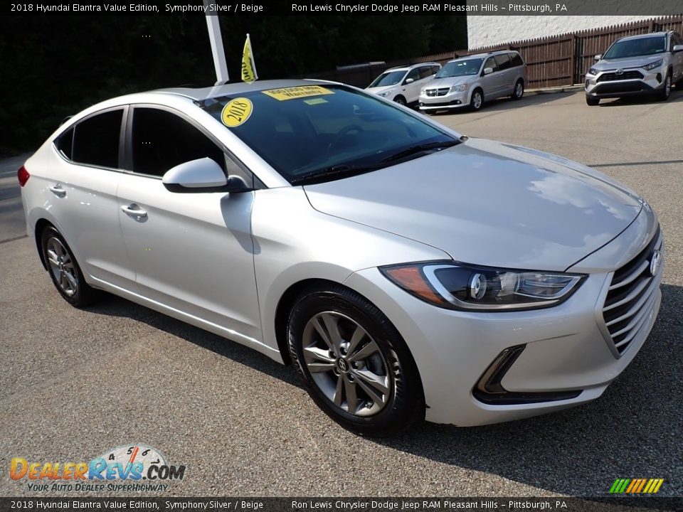 2018 Hyundai Elantra Value Edition Symphony Silver / Beige Photo #7