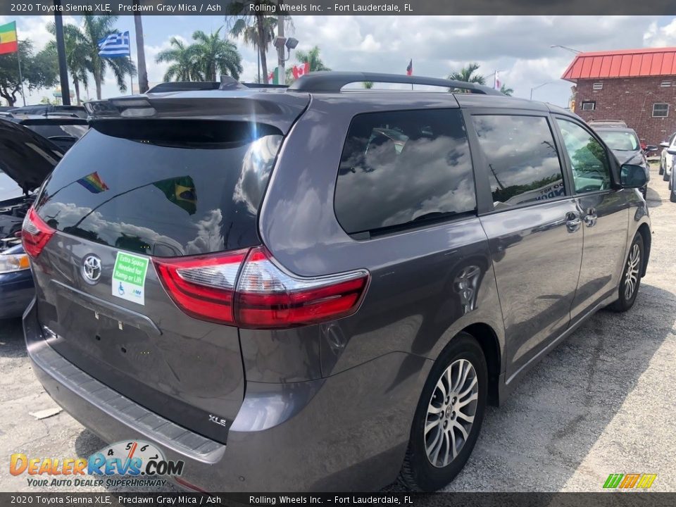 2020 Toyota Sienna XLE Predawn Gray Mica / Ash Photo #18