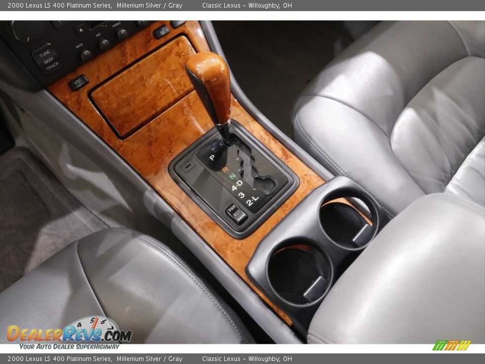 2000 Lexus LS 400 Platinum Series Shifter Photo #11