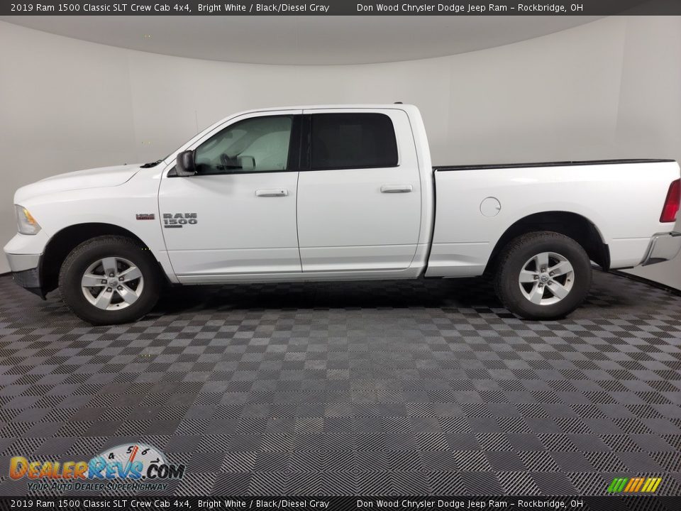 2019 Ram 1500 Classic SLT Crew Cab 4x4 Bright White / Black/Diesel Gray Photo #6