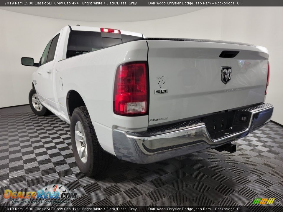 2019 Ram 1500 Classic SLT Crew Cab 4x4 Bright White / Black/Diesel Gray Photo #7