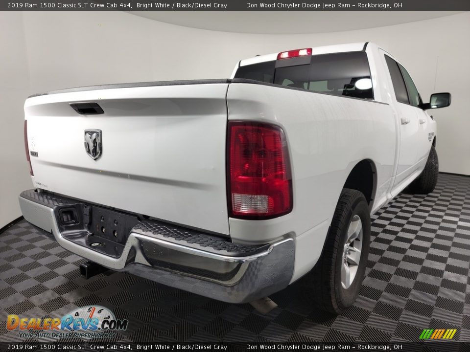 2019 Ram 1500 Classic SLT Crew Cab 4x4 Bright White / Black/Diesel Gray Photo #9