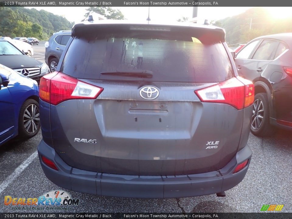 2013 Toyota RAV4 XLE AWD Magnetic Gray Metallic / Black Photo #3