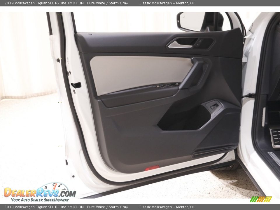 2019 Volkswagen Tiguan SEL R-Line 4MOTION Pure White / Storm Gray Photo #4