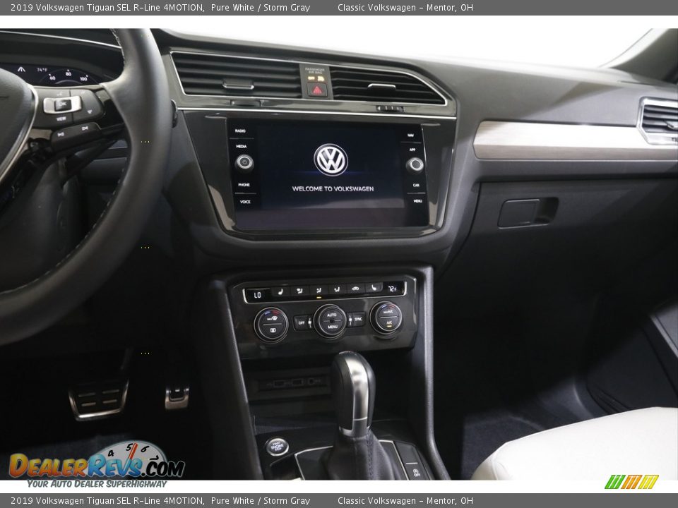 2019 Volkswagen Tiguan SEL R-Line 4MOTION Pure White / Storm Gray Photo #9