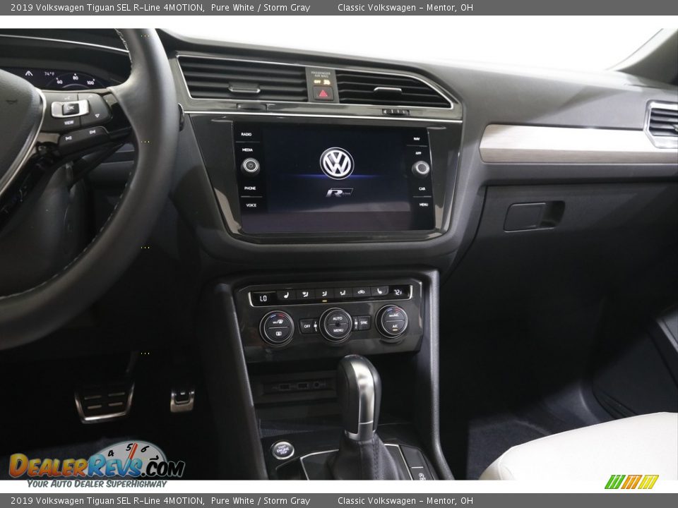 2019 Volkswagen Tiguan SEL R-Line 4MOTION Pure White / Storm Gray Photo #10