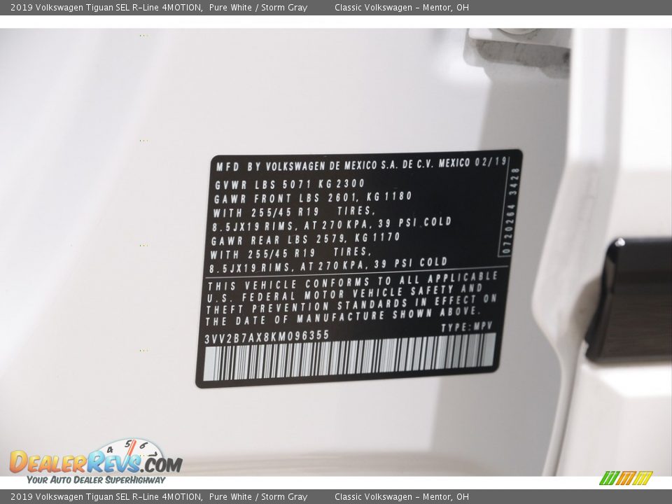 2019 Volkswagen Tiguan SEL R-Line 4MOTION Pure White / Storm Gray Photo #21