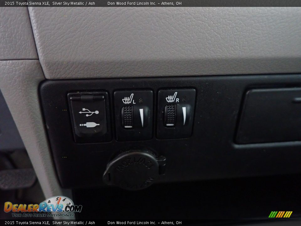 2015 Toyota Sienna XLE Silver Sky Metallic / Ash Photo #3