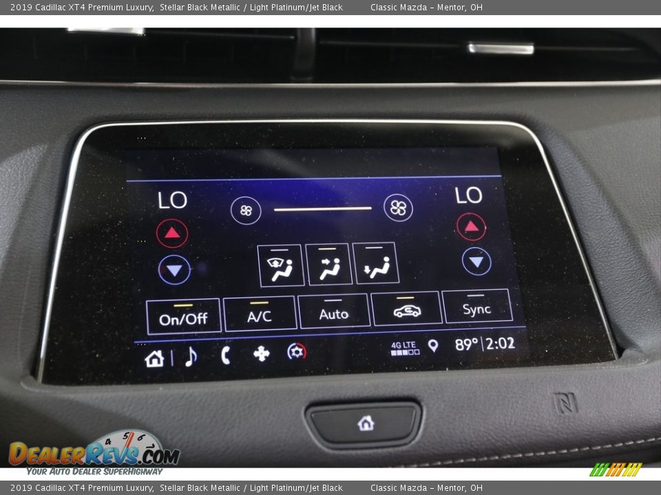 2019 Cadillac XT4 Premium Luxury Stellar Black Metallic / Light Platinum/Jet Black Photo #12