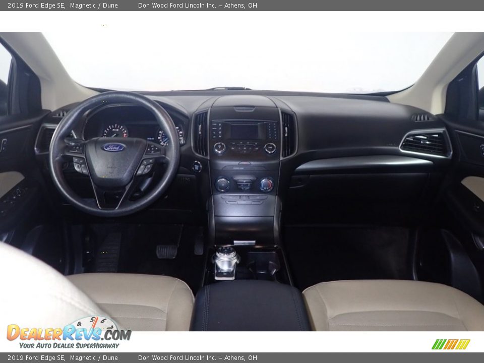 2019 Ford Edge SE Magnetic / Dune Photo #24