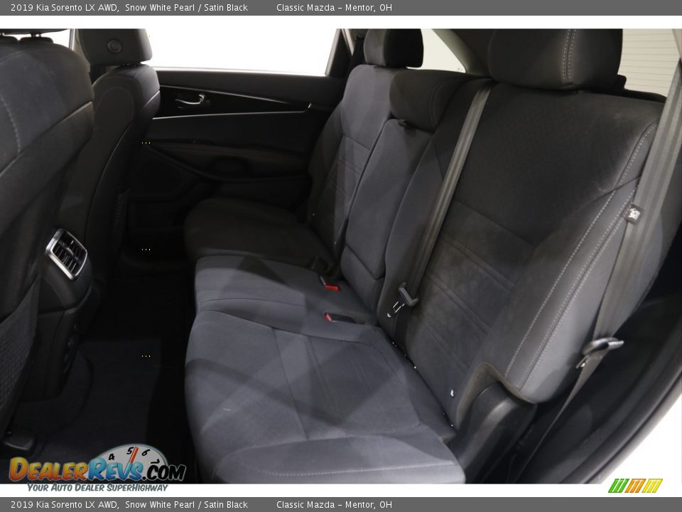 2019 Kia Sorento LX AWD Snow White Pearl / Satin Black Photo #14