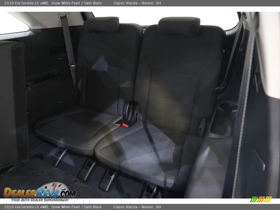 2019 Kia Sorento LX AWD Snow White Pearl / Satin Black Photo #15