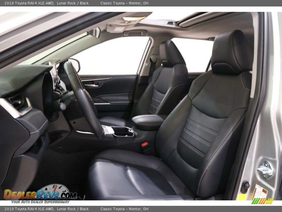 2019 Toyota RAV4 XLE AWD Lunar Rock / Black Photo #5