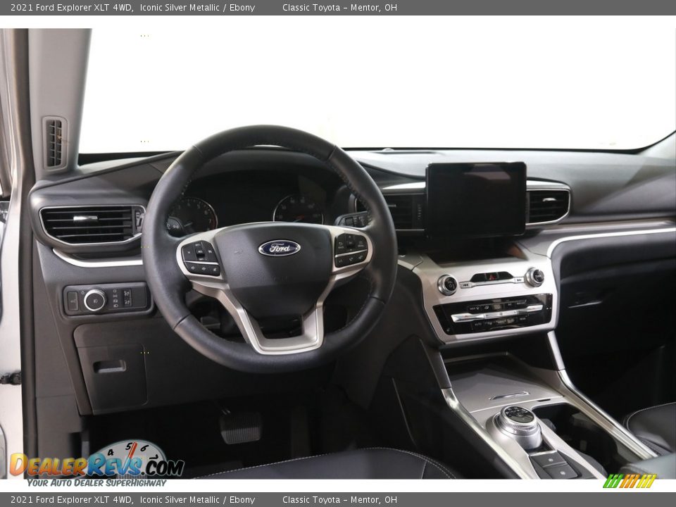 Dashboard of 2021 Ford Explorer XLT 4WD Photo #6