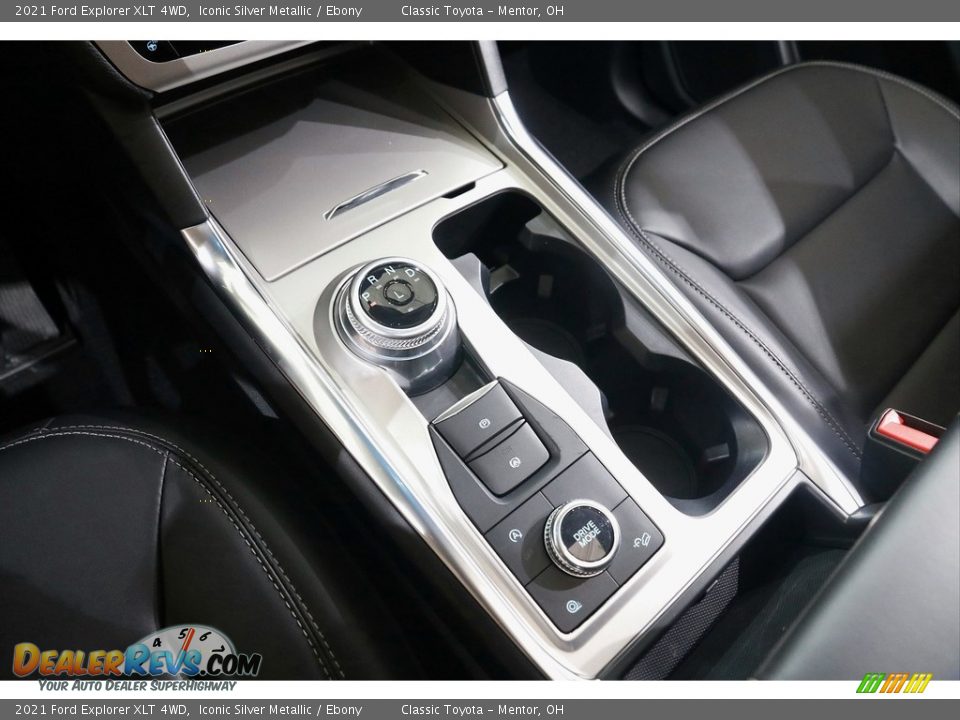 2021 Ford Explorer XLT 4WD Shifter Photo #14