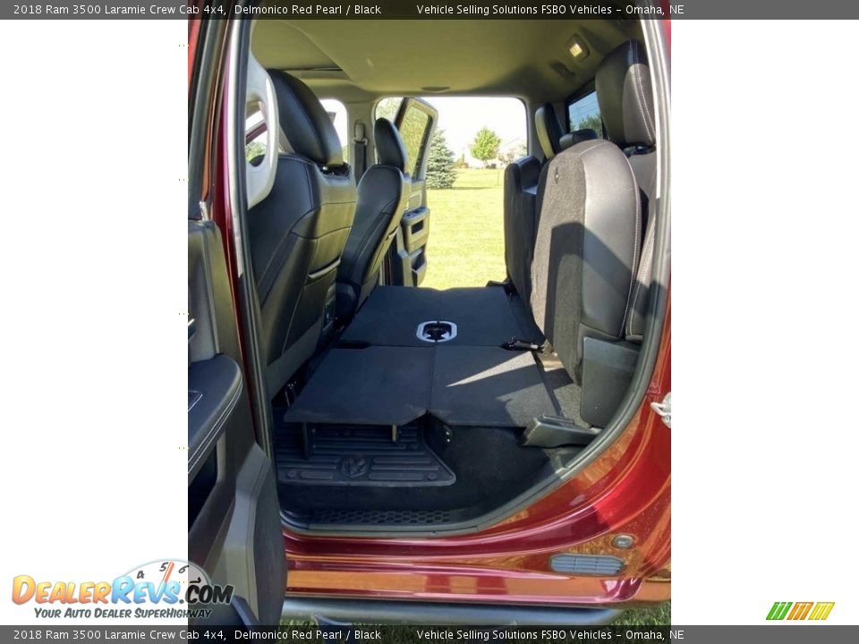 2018 Ram 3500 Laramie Crew Cab 4x4 Delmonico Red Pearl / Black Photo #10