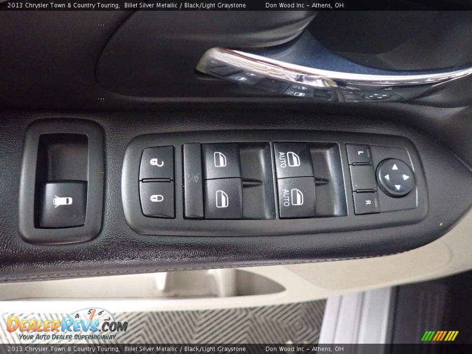 2013 Chrysler Town & Country Touring Billet Silver Metallic / Black/Light Graystone Photo #23