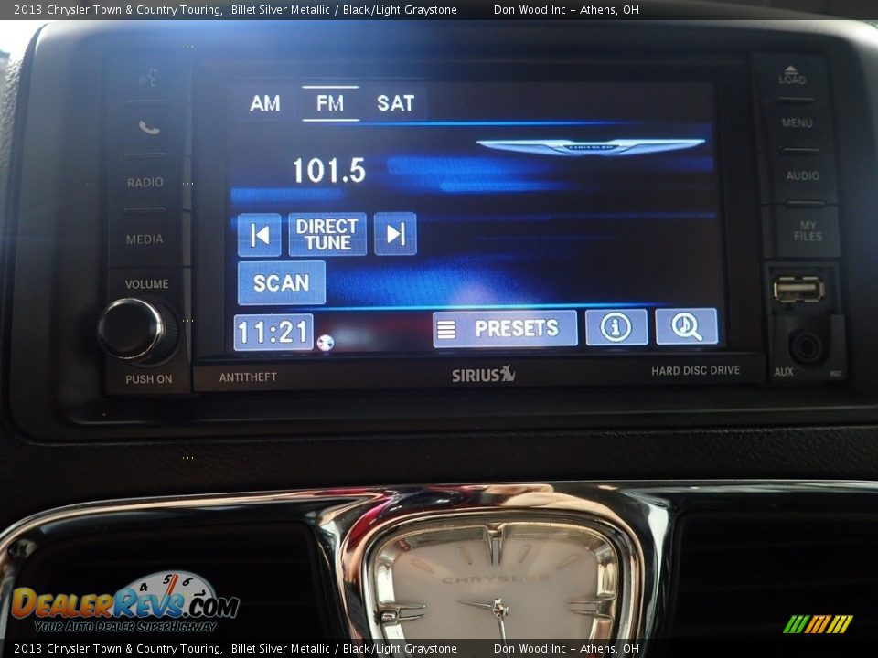 2013 Chrysler Town & Country Touring Billet Silver Metallic / Black/Light Graystone Photo #28