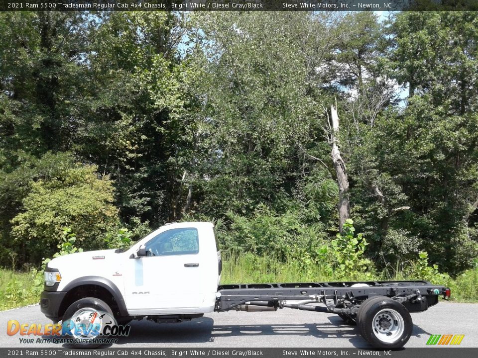 2021 Ram 5500 Tradesman Regular Cab 4x4 Chassis Bright White / Diesel Gray/Black Photo #1