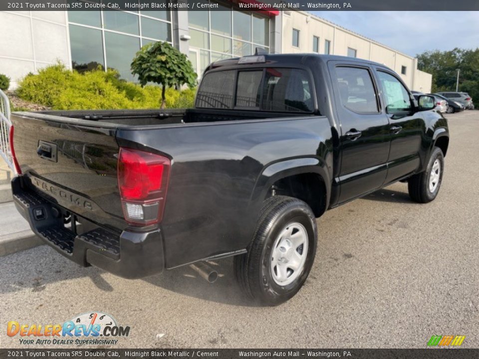 2021 Toyota Tacoma SR5 Double Cab Midnight Black Metallic / Cement Photo #9