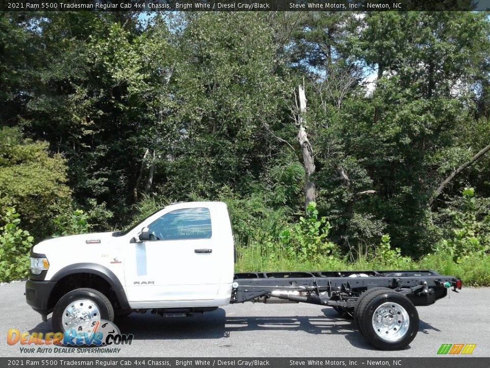 2021 Ram 5500 Tradesman Regular Cab 4x4 Chassis Bright White / Diesel Gray/Black Photo #1