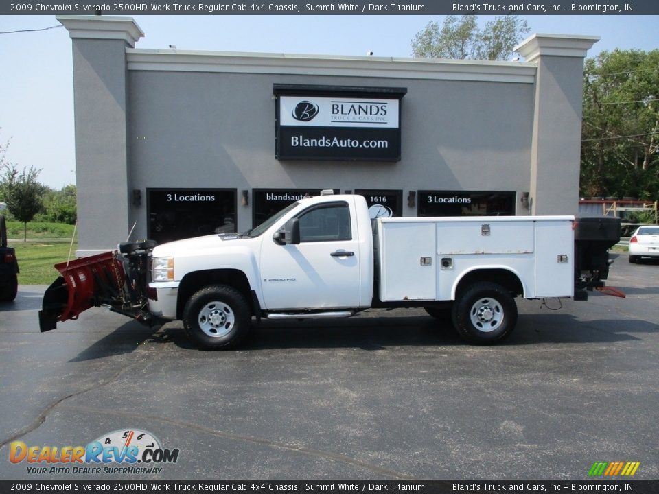 2009 Chevrolet Silverado 2500HD Work Truck Regular Cab 4x4 Chassis Summit White / Dark Titanium Photo #1