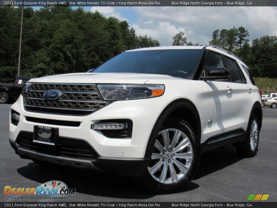 Front 3/4 View of 2021 Ford Explorer King Ranch 4WD Photo #1