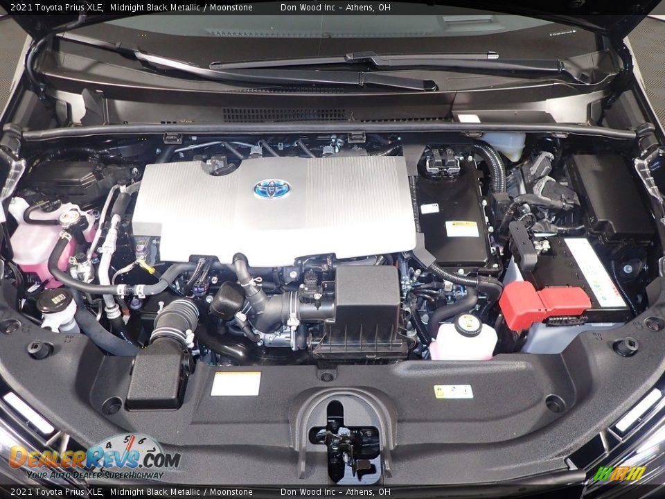 2021 Toyota Prius XLE 1.8 Liter DOHC 16-Valve VVT-i 4 Cylinder Gasoline/Electric Hybrid Engine Photo #9