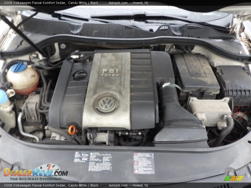 2008 Volkswagen Passat Komfort Sedan Candy White / Black Photo #14