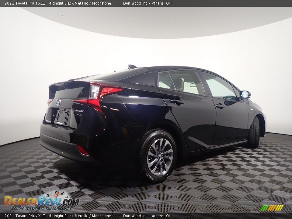 2021 Toyota Prius XLE Midnight Black Metallic / Moonstone Photo #18