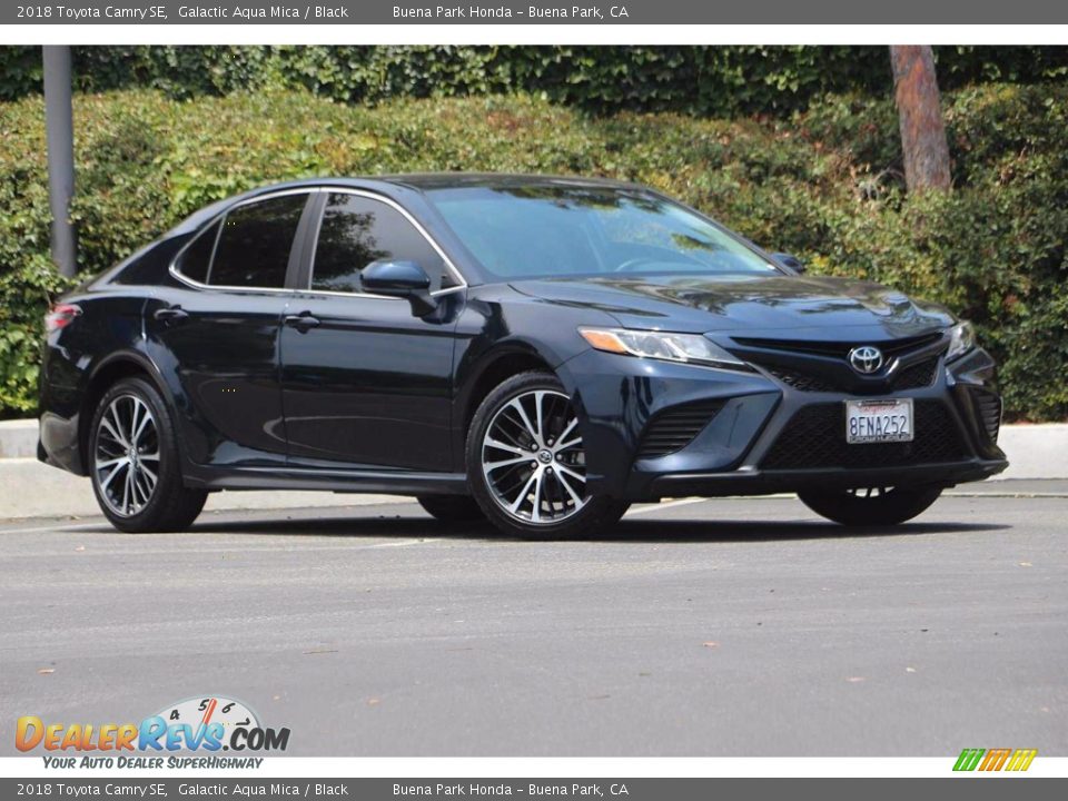 2018 Toyota Camry SE Galactic Aqua Mica / Black Photo #2