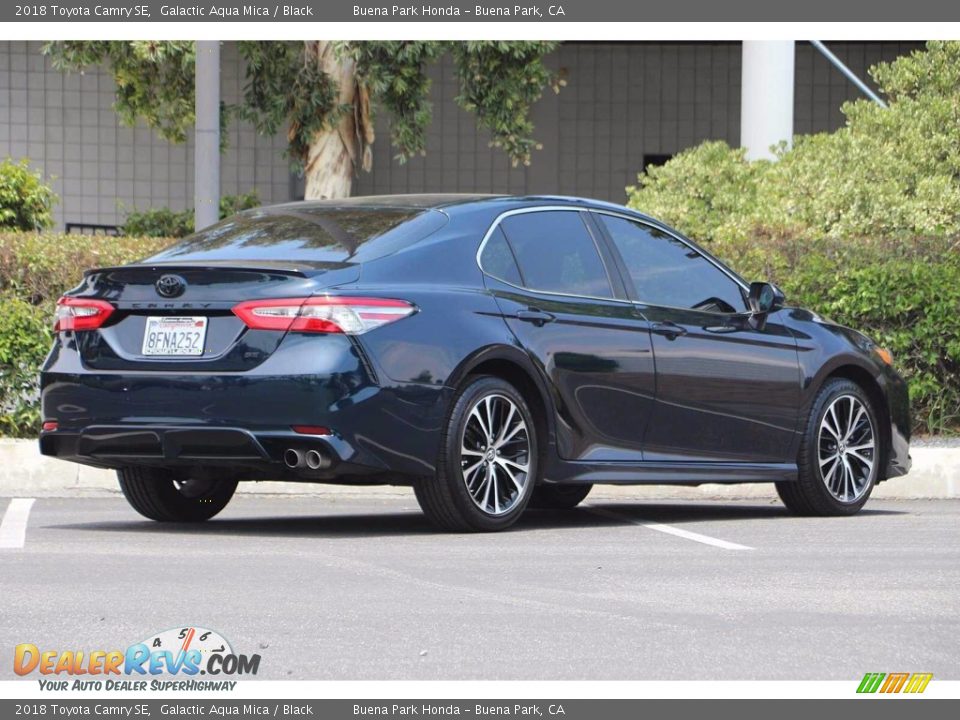 2018 Toyota Camry SE Galactic Aqua Mica / Black Photo #5