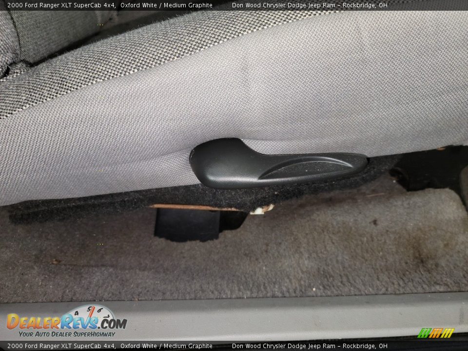 2000 Ford Ranger XLT SuperCab 4x4 Oxford White / Medium Graphite Photo #25