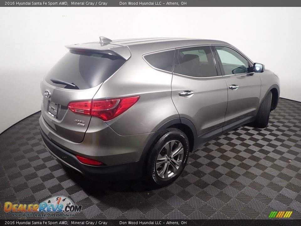 2016 Hyundai Santa Fe Sport AWD Mineral Gray / Gray Photo #16