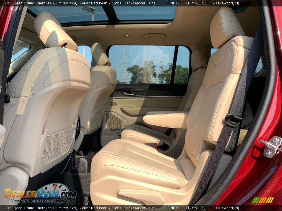 2021 Jeep Grand Cherokee L Limited 4x4 Velvet Red Pearl / Global Black/Wicker Beige Photo #9