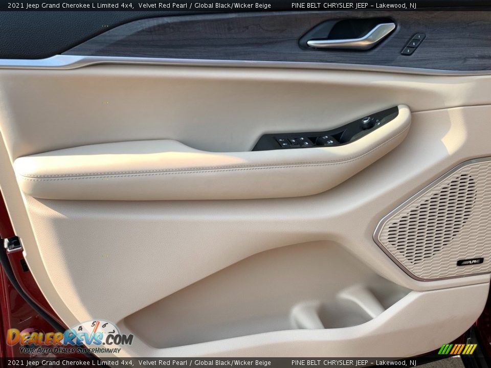 2021 Jeep Grand Cherokee L Limited 4x4 Velvet Red Pearl / Global Black/Wicker Beige Photo #12