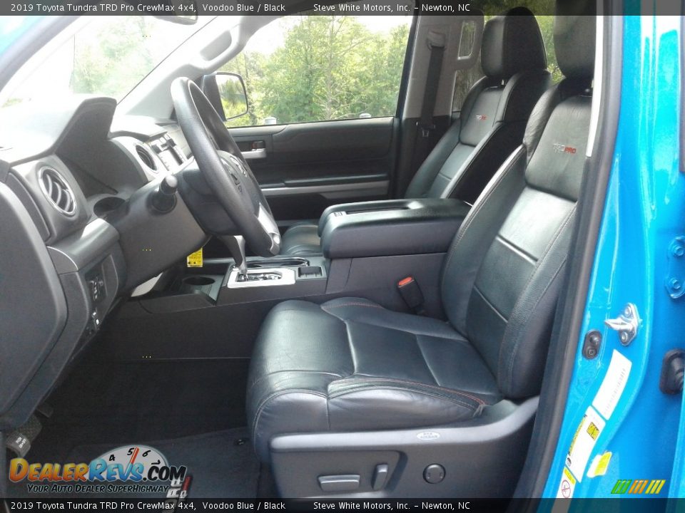 Front Seat of 2019 Toyota Tundra TRD Pro CrewMax 4x4 Photo #12