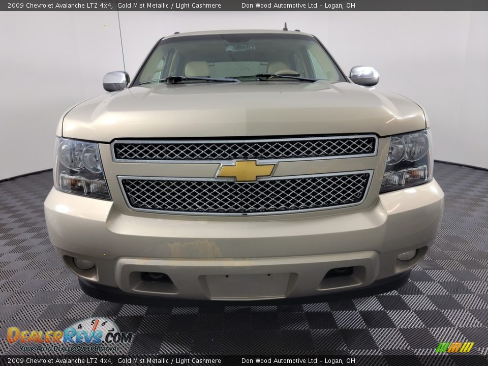 2009 Chevrolet Avalanche LTZ 4x4 Gold Mist Metallic / Light Cashmere Photo #6