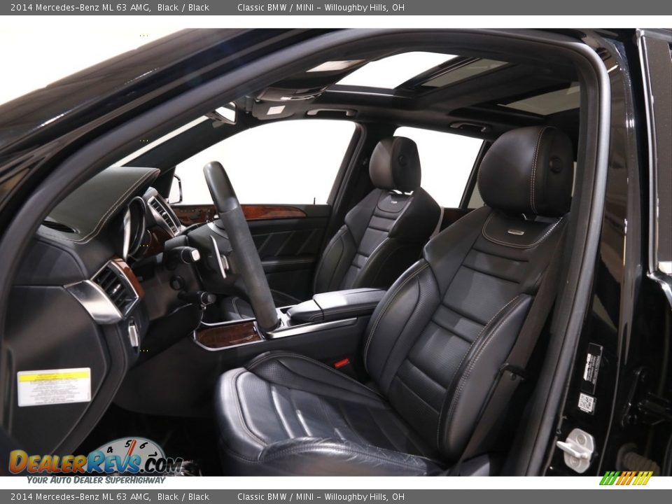 Front Seat of 2014 Mercedes-Benz ML 63 AMG Photo #5