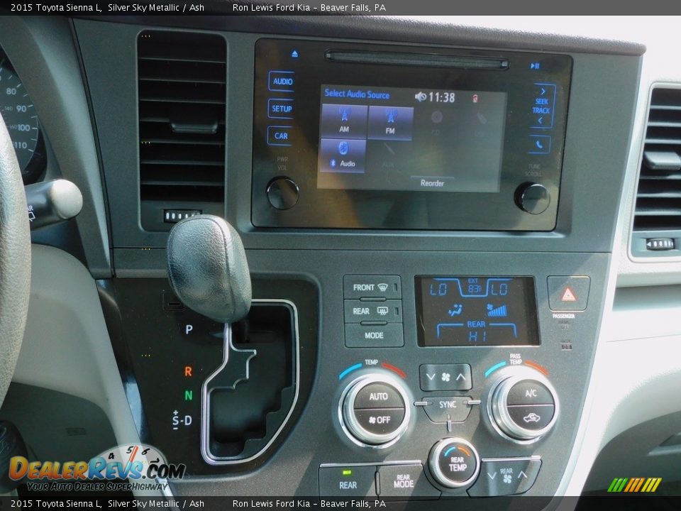 Controls of 2015 Toyota Sienna L Photo #16
