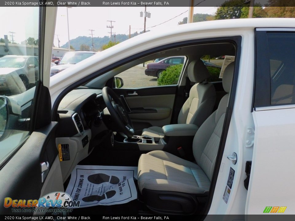 2020 Kia Sportage LX AWD Clear White / Black Photo #11