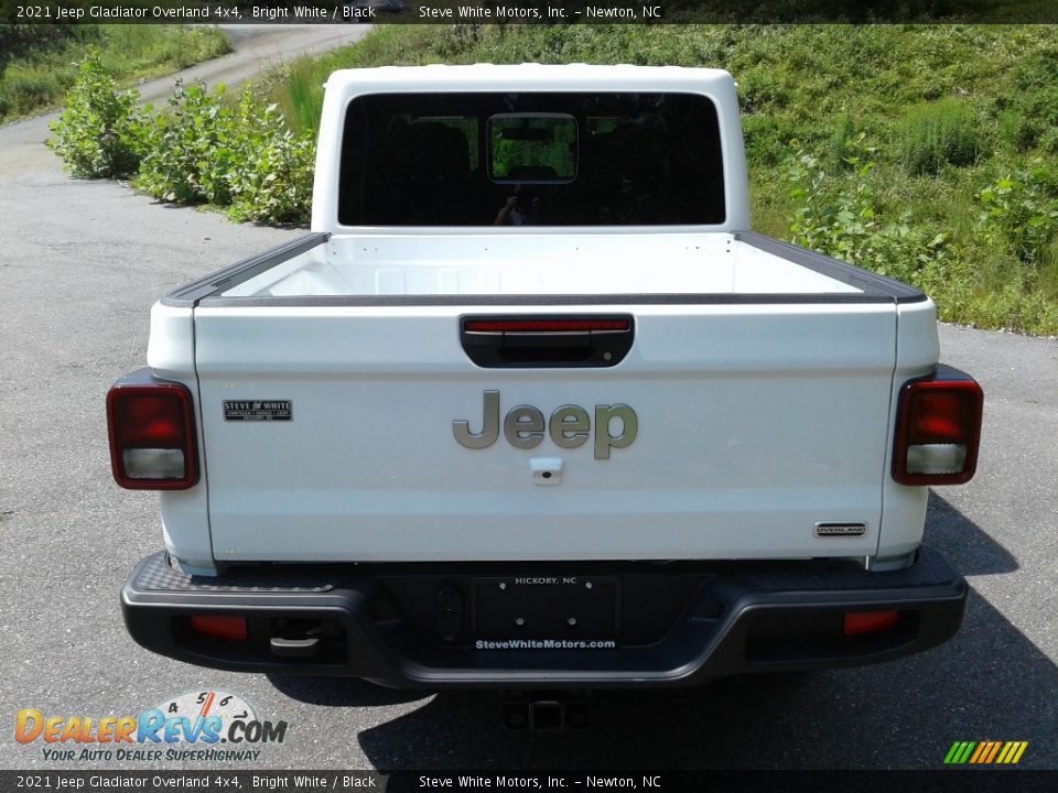 2021 Jeep Gladiator Overland 4x4 Bright White / Black Photo #7