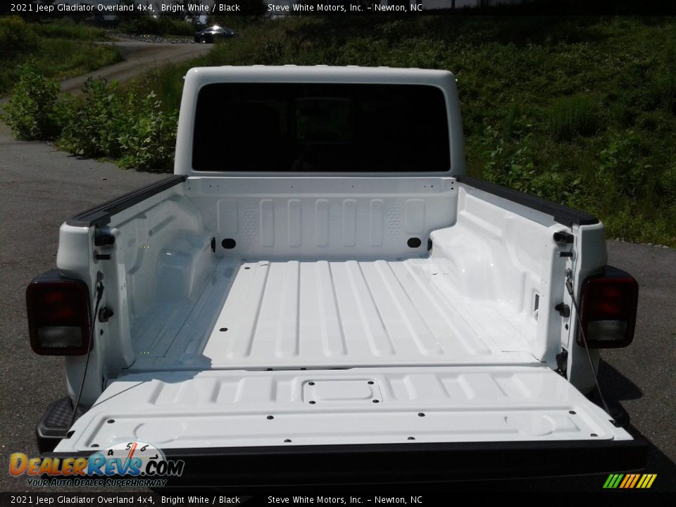 2021 Jeep Gladiator Overland 4x4 Bright White / Black Photo #8