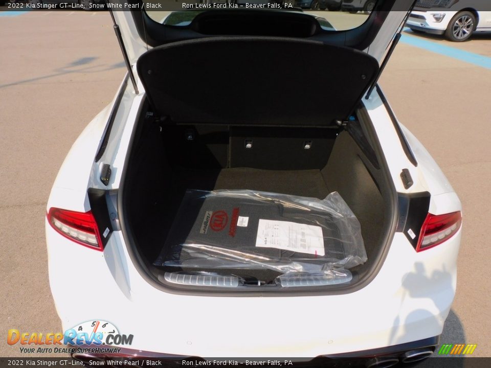 2022 Kia Stinger GT-Line Trunk Photo #4