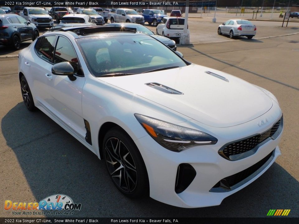 Snow White Pearl 2022 Kia Stinger GT-Line Photo #9