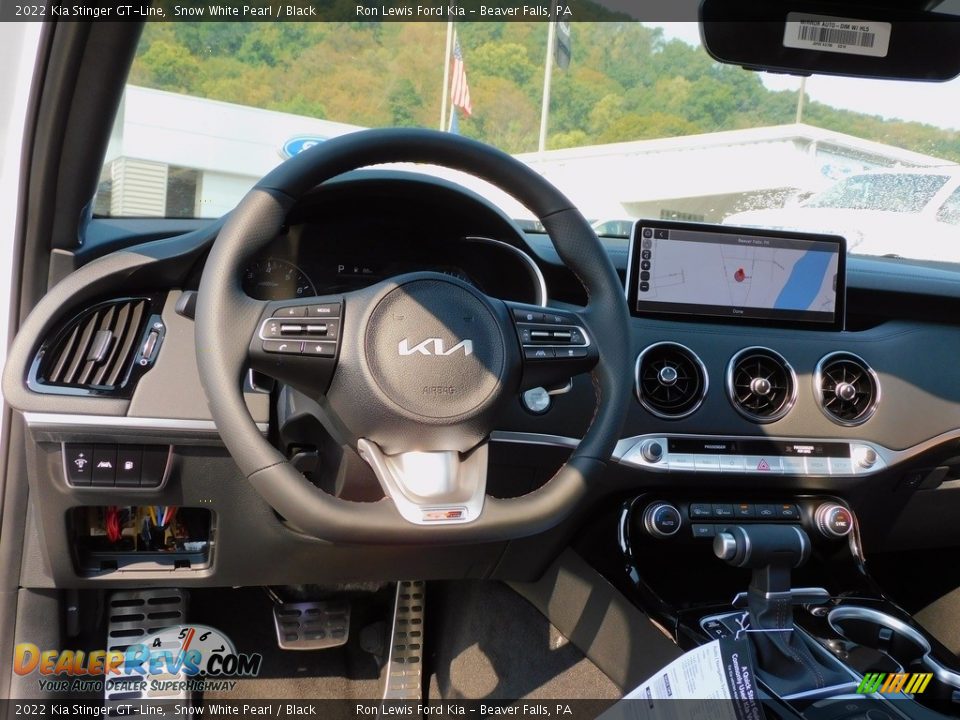 Dashboard of 2022 Kia Stinger GT-Line Photo #13