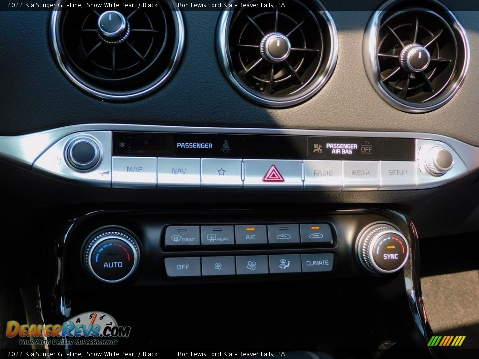 2022 Kia Stinger GT-Line Snow White Pearl / Black Photo #18