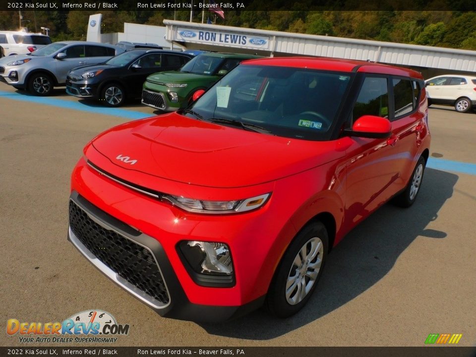 2022 Kia Soul LX Inferno Red / Black Photo #7